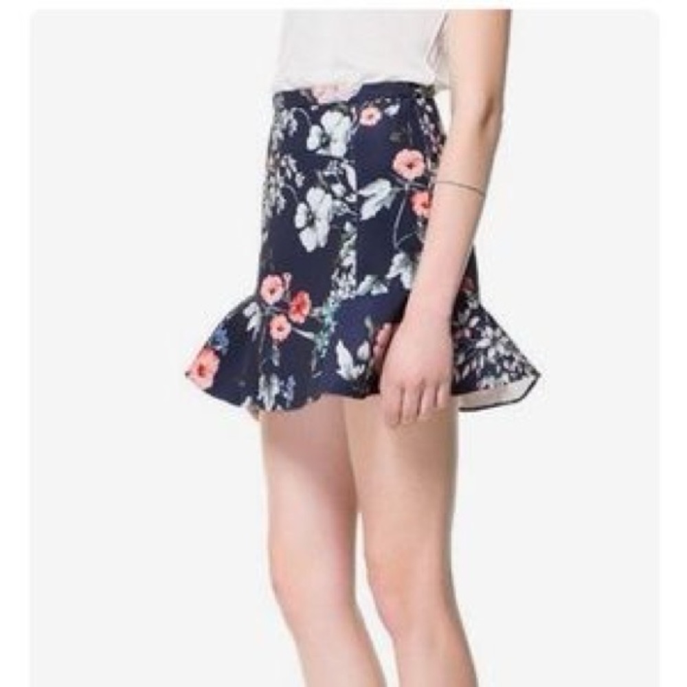 ZARA Floral Mini Ruffle Skirt in Blue